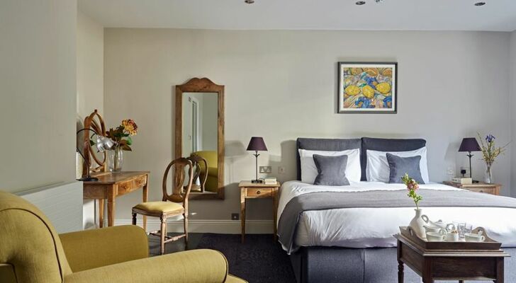 Cotswold Grange Hotel