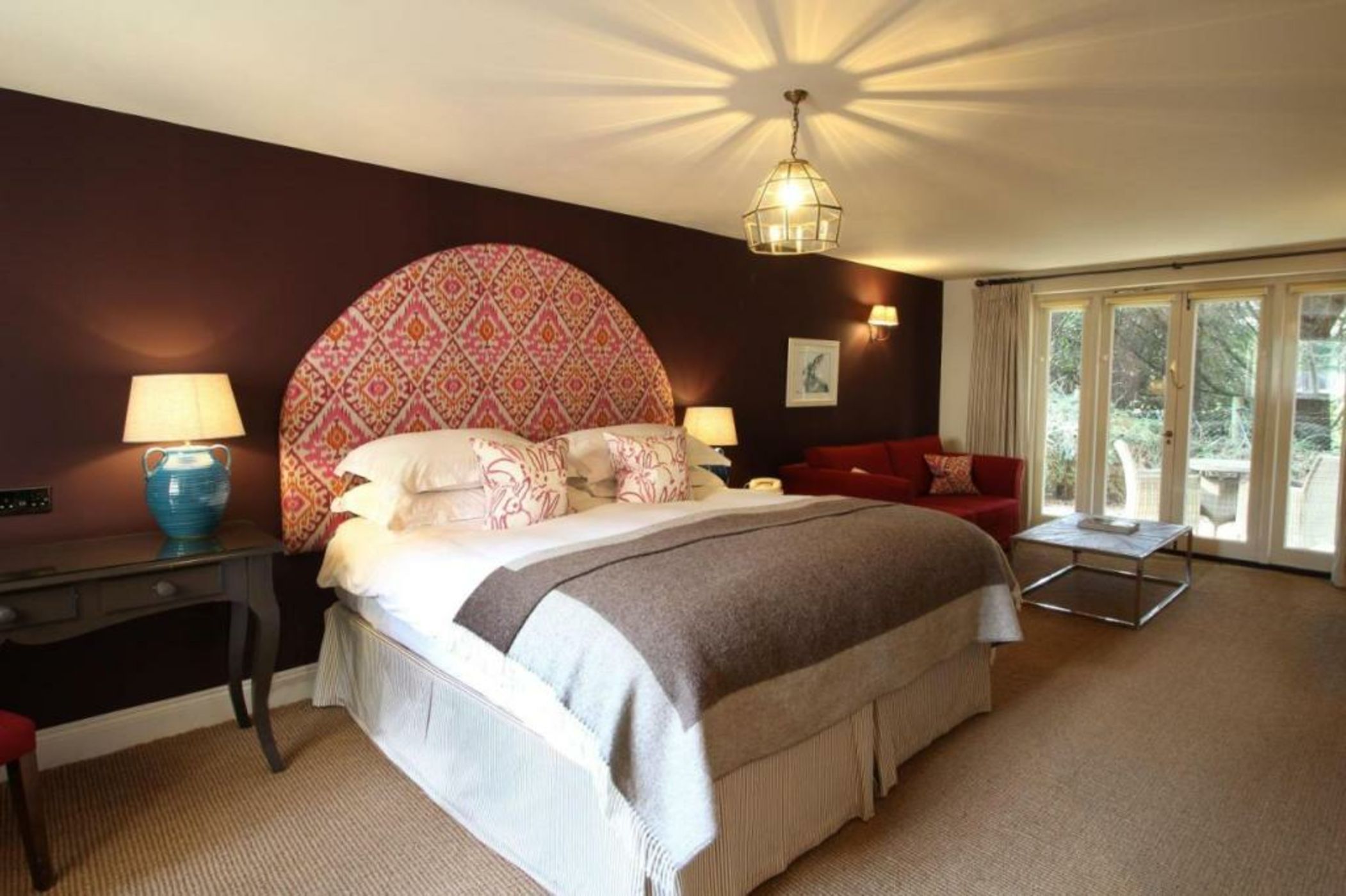 The Hare & Hounds Hotel