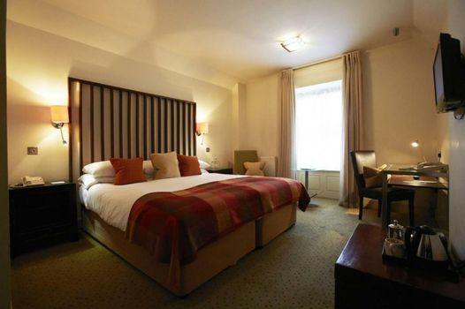 Angel Hotel