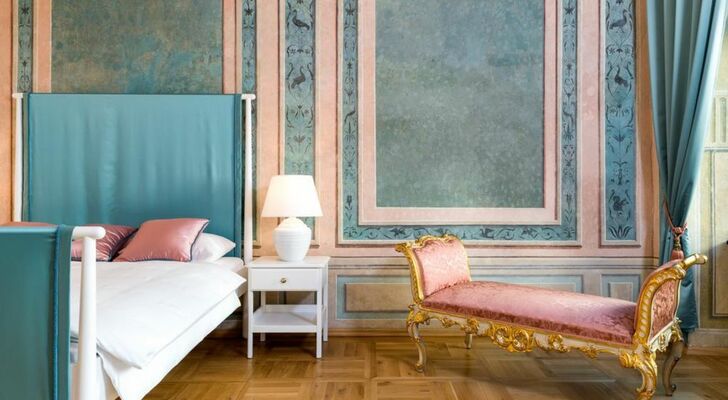 Fresco Apartments
