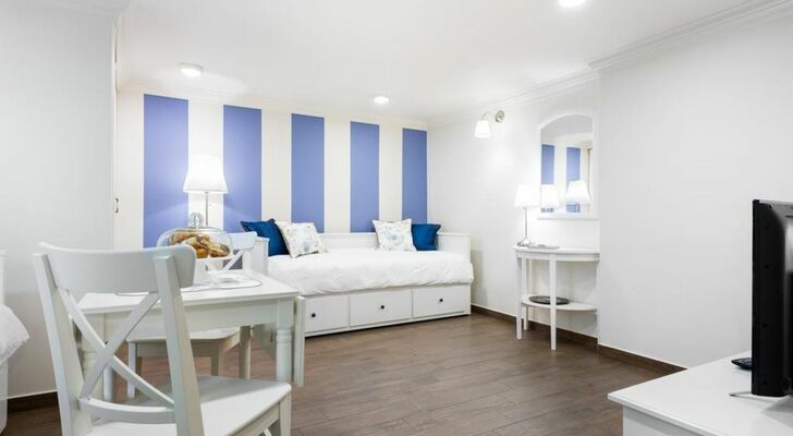 Fresco Apartments