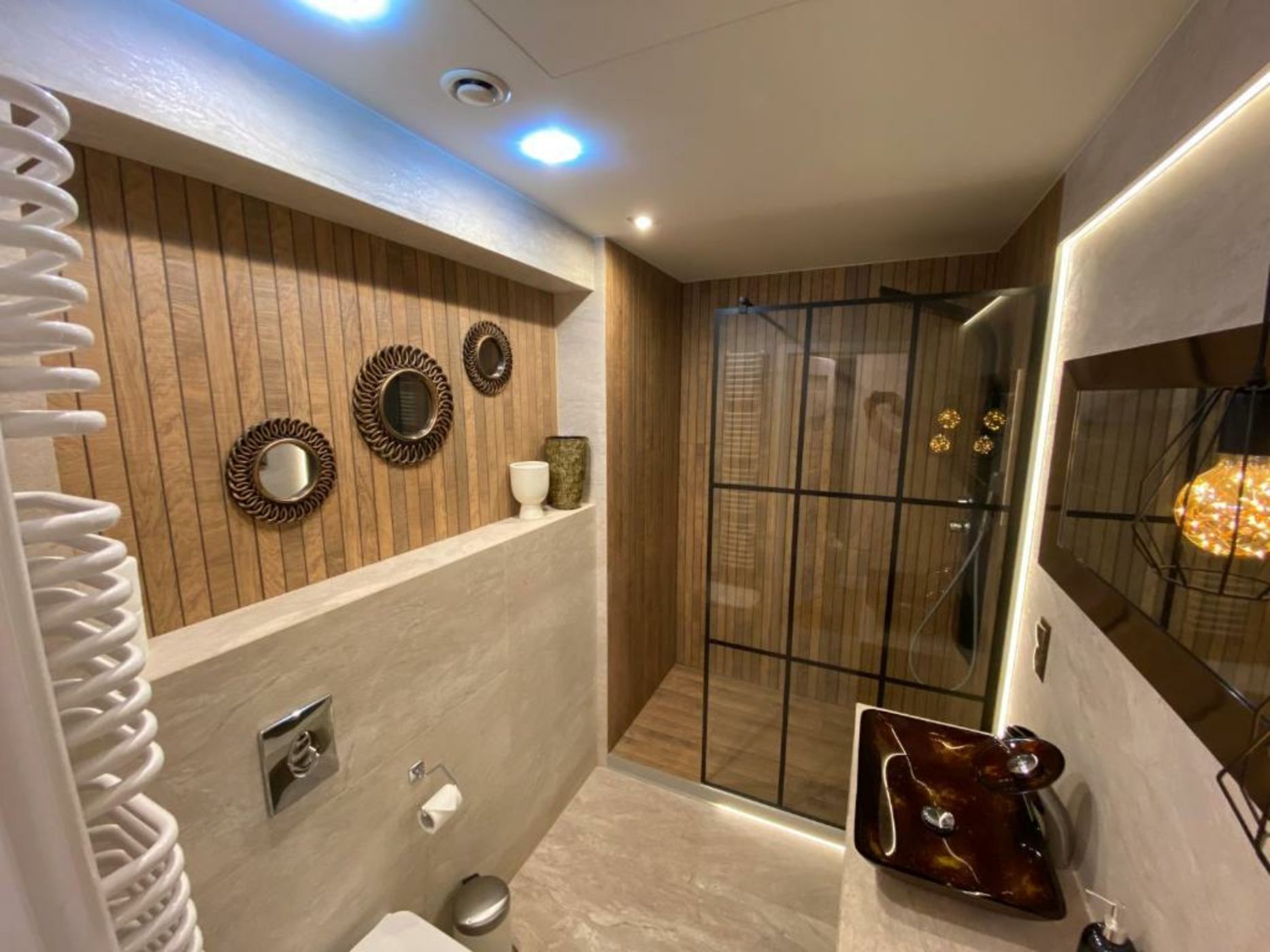 P&J Luxury Apartments