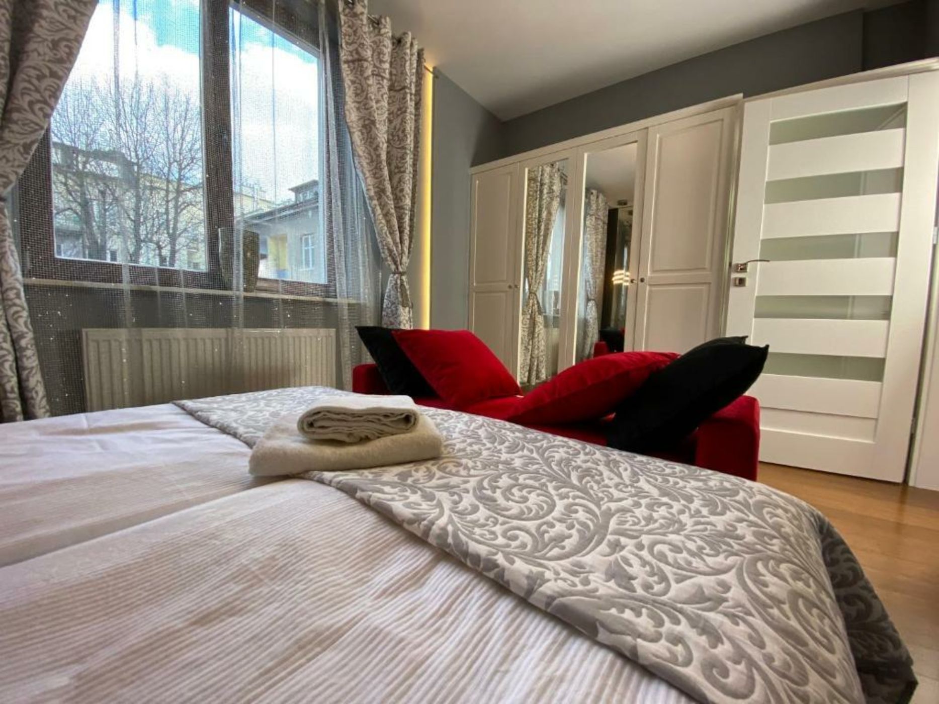 P&J Luxury Apartments