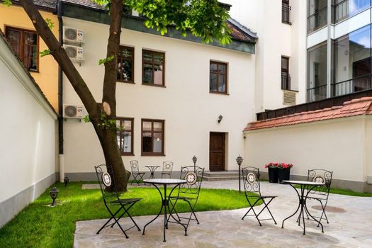 P&J Luxury Apartments