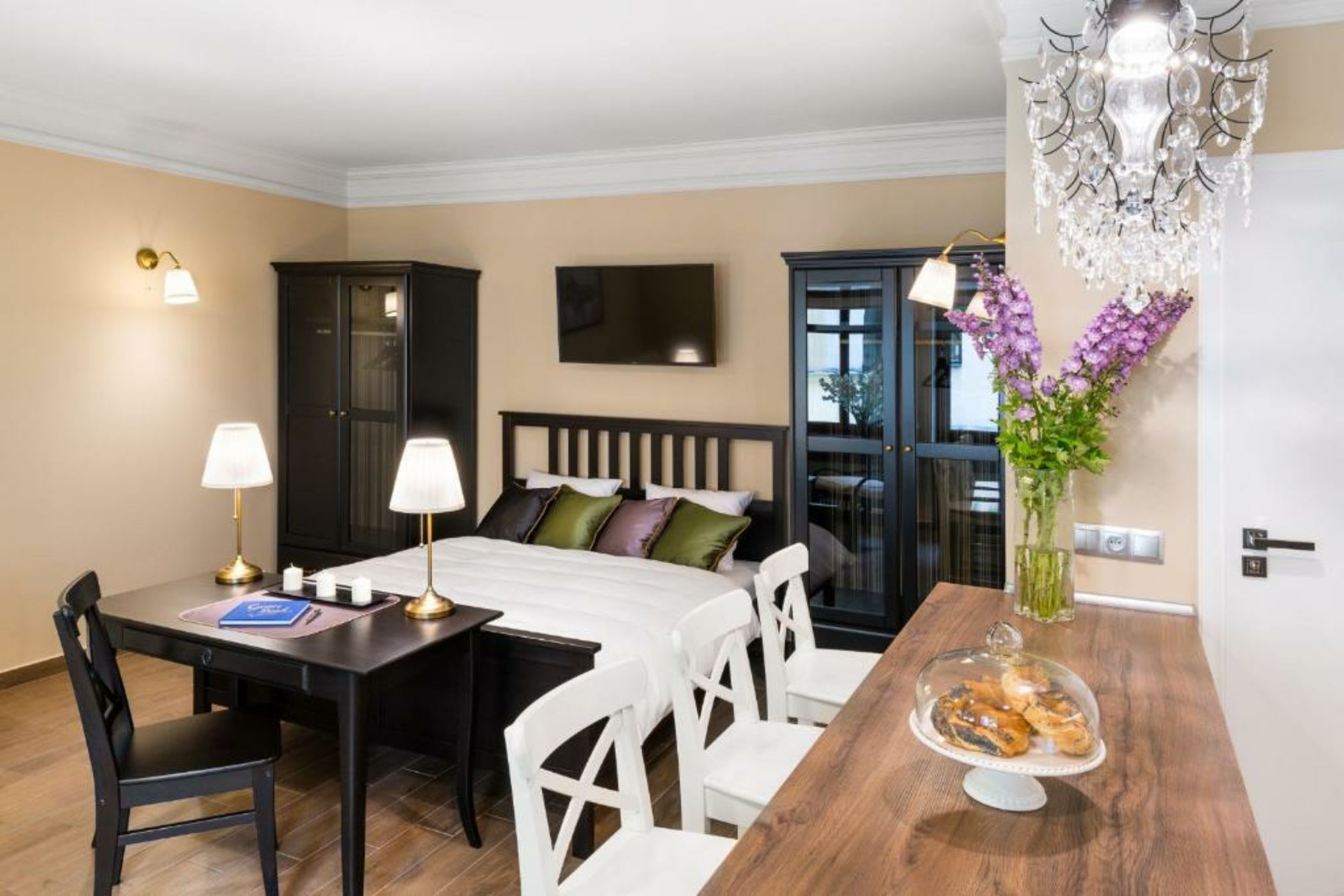 P&J Luxury Apartments