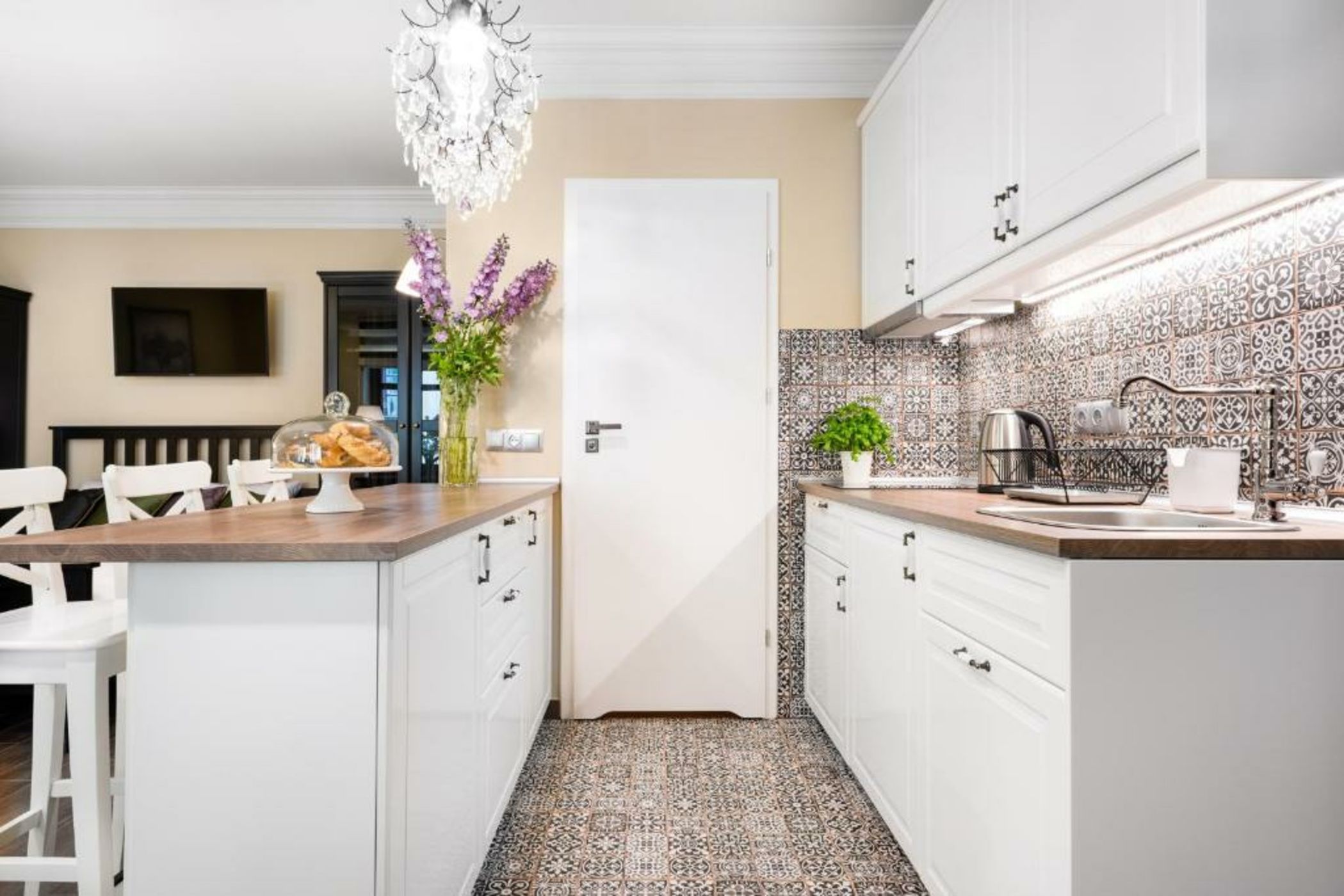 P&J Luxury Apartments