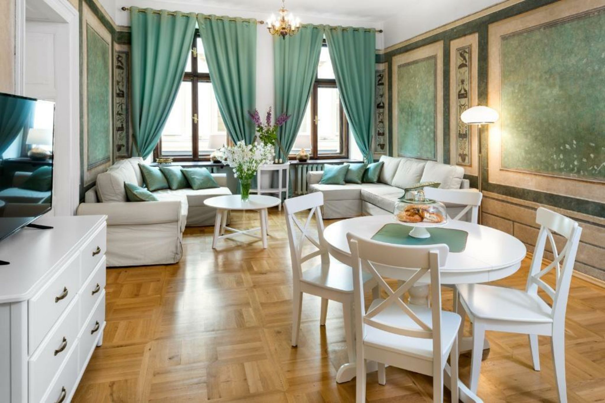 P&J Luxury Apartments