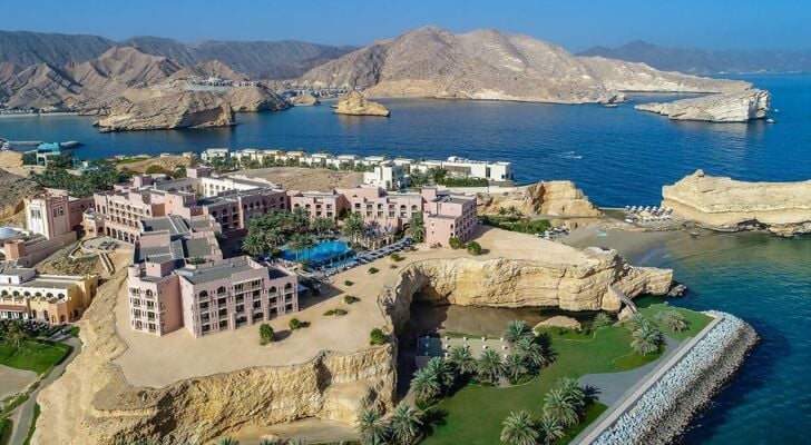 Shangri-La Al Husn, Muscat