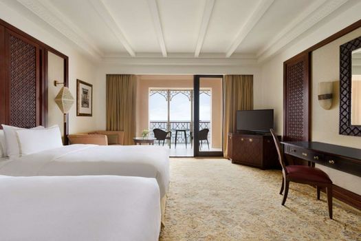 Shangri-La Al Husn, Muscat