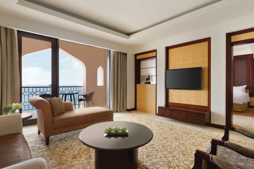 Shangri-La Al Husn, Muscat