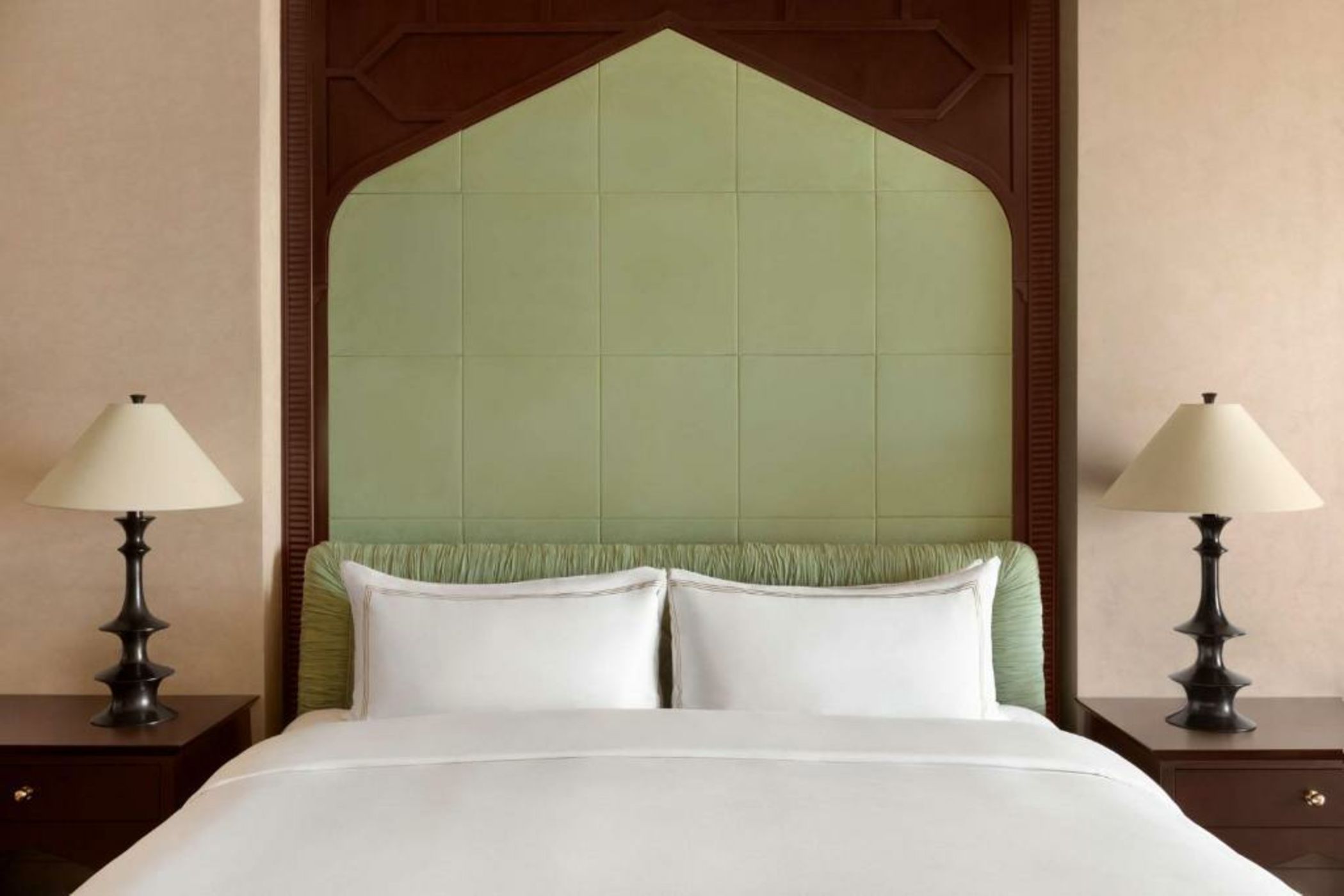 Shangri-La Al Husn, Muscat