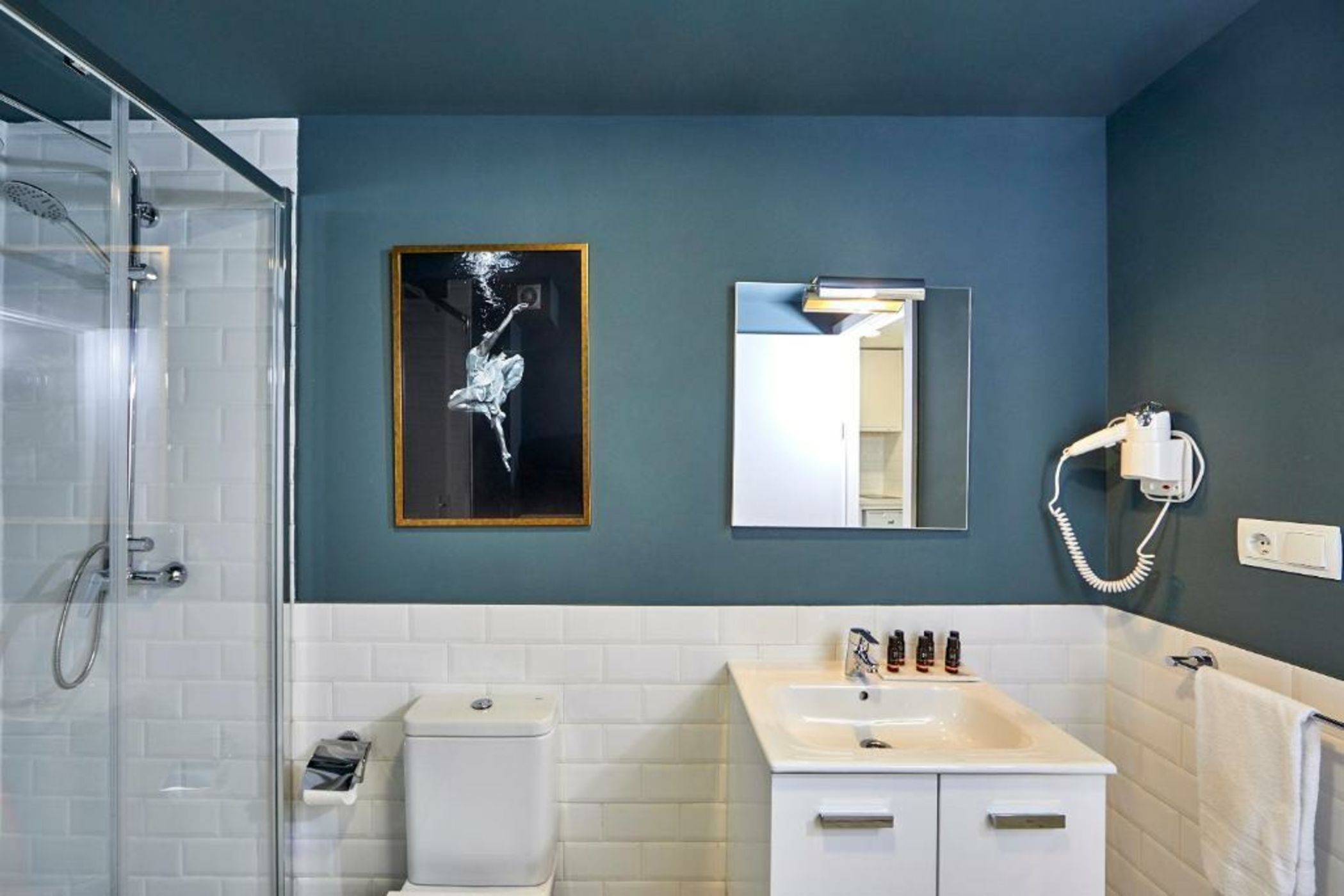 L&H La Latina Selection