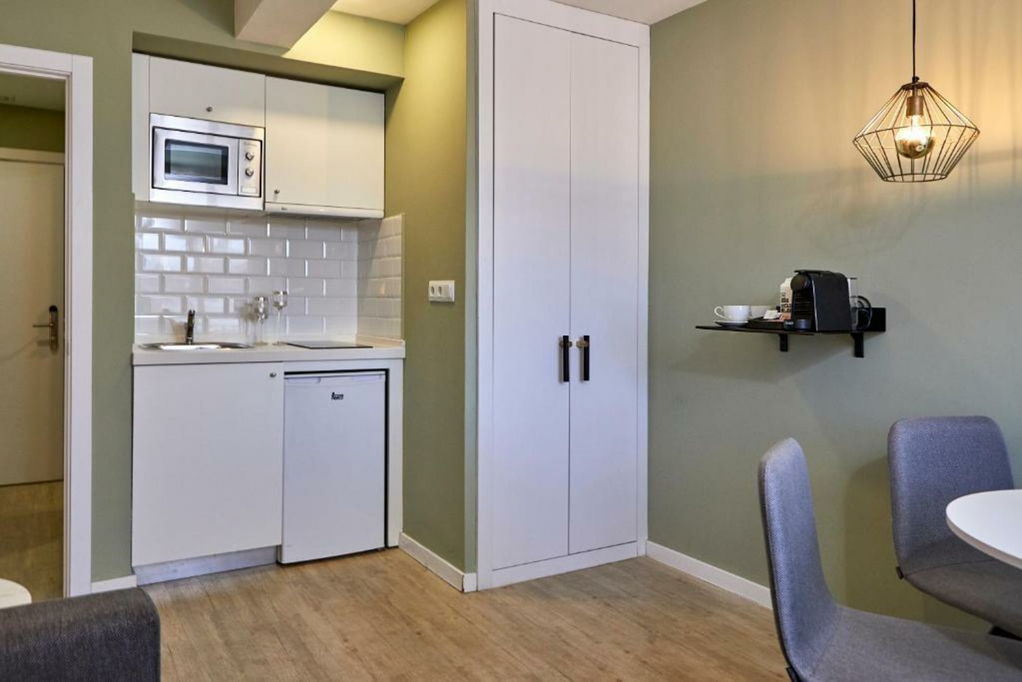 L&H La Latina Selection