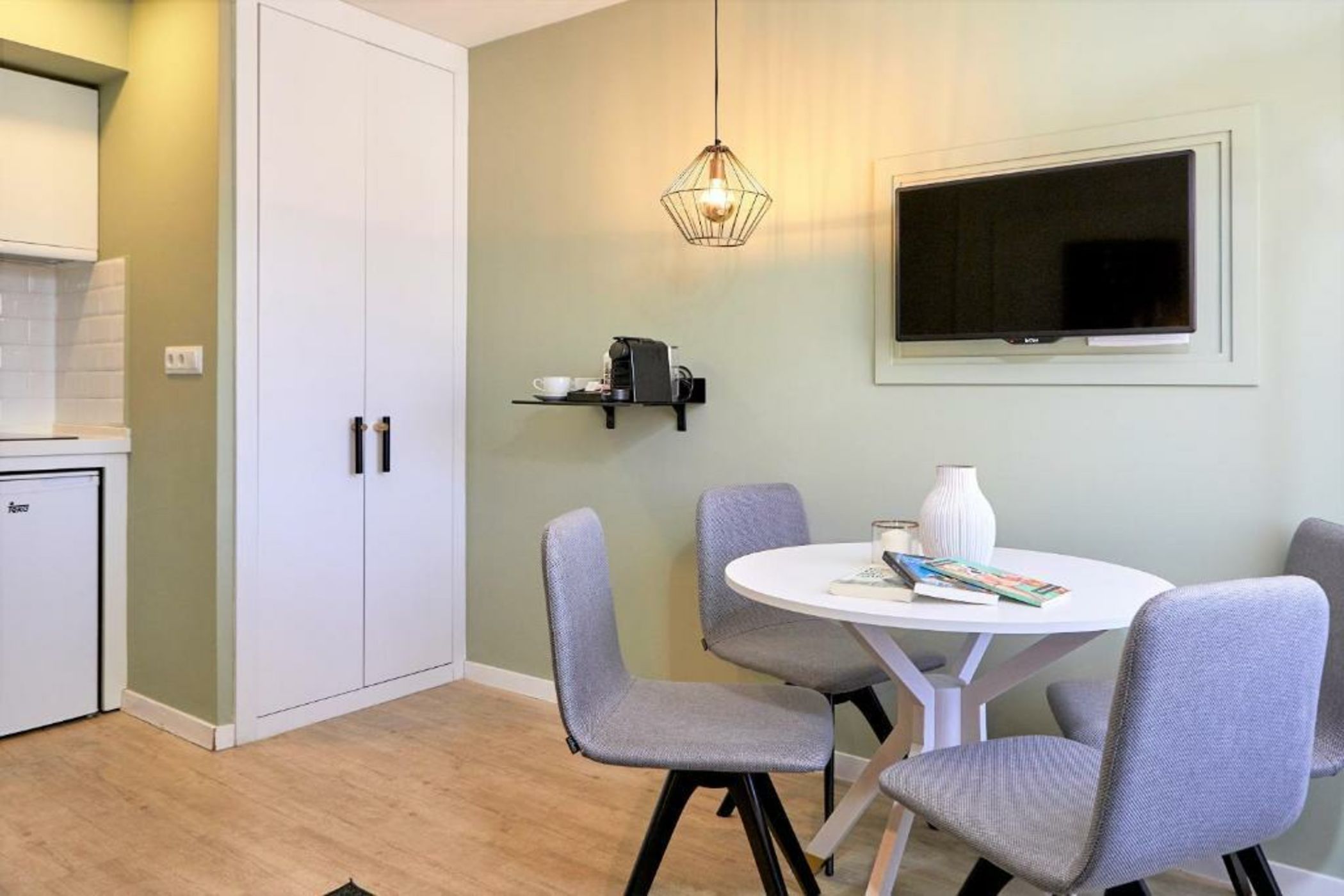 L&H La Latina Selection