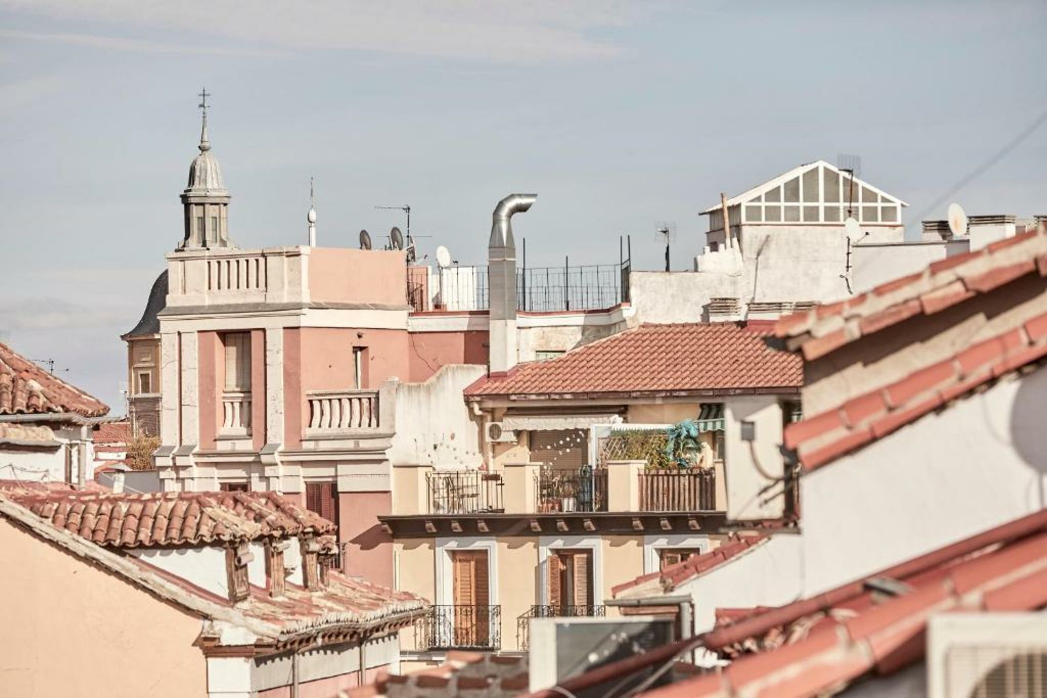 L&H La Latina Selection