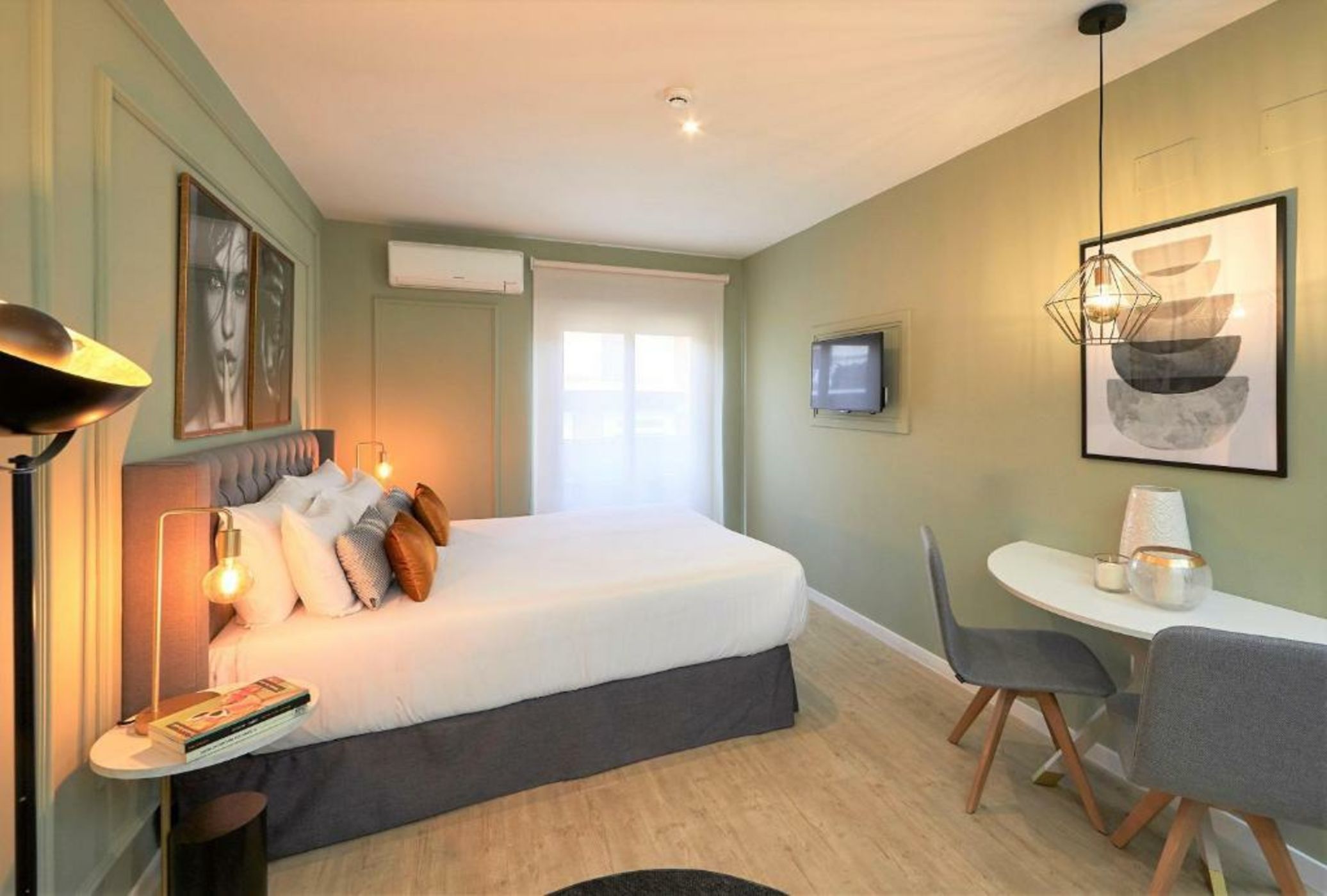 L&H La Latina Selection