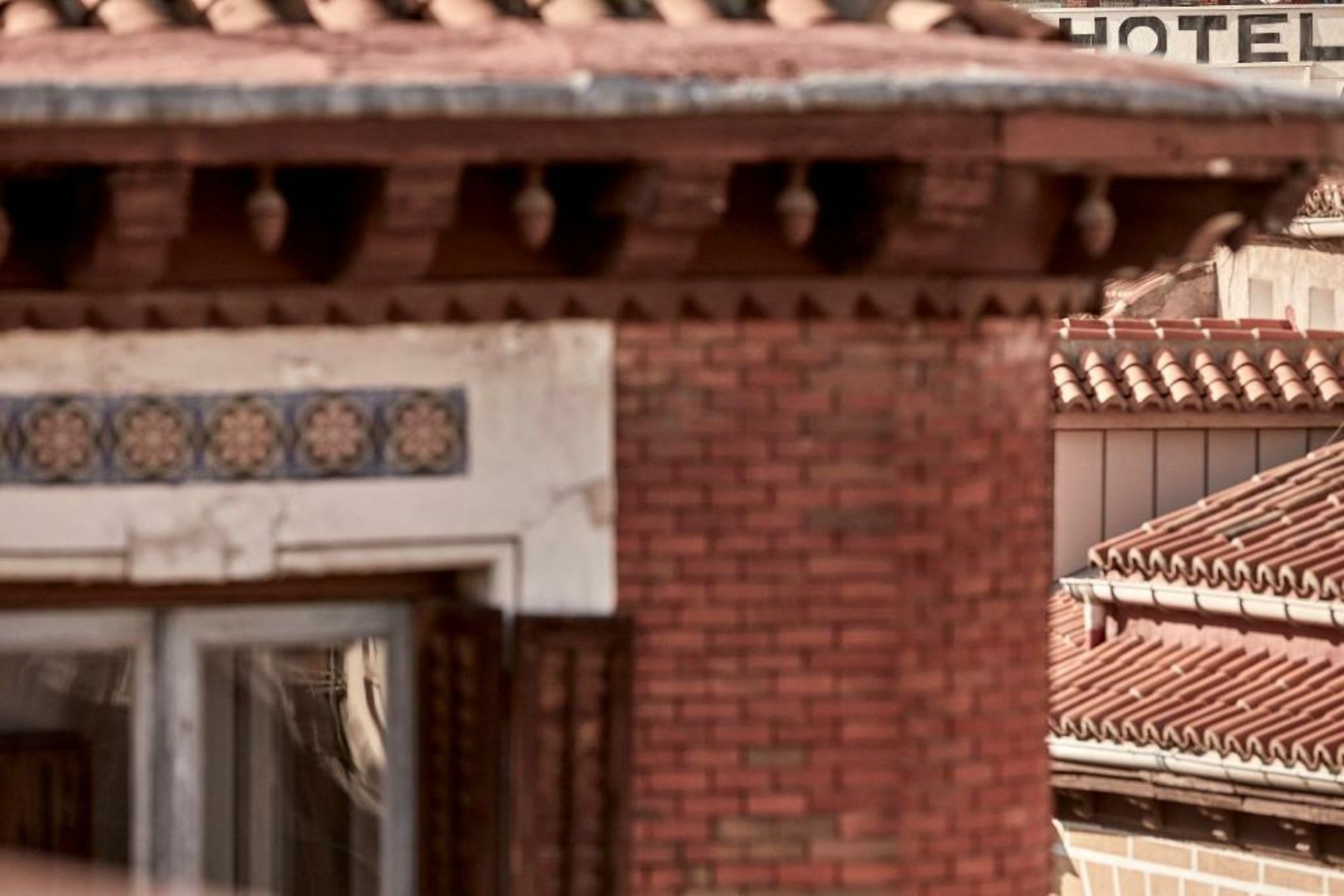 L&H La Latina Selection