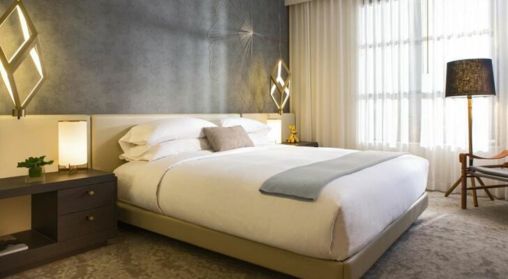 Kimpton La Peer Hotel