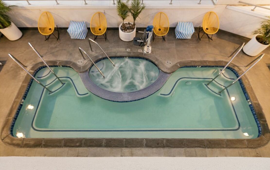 the kinney at venice beach