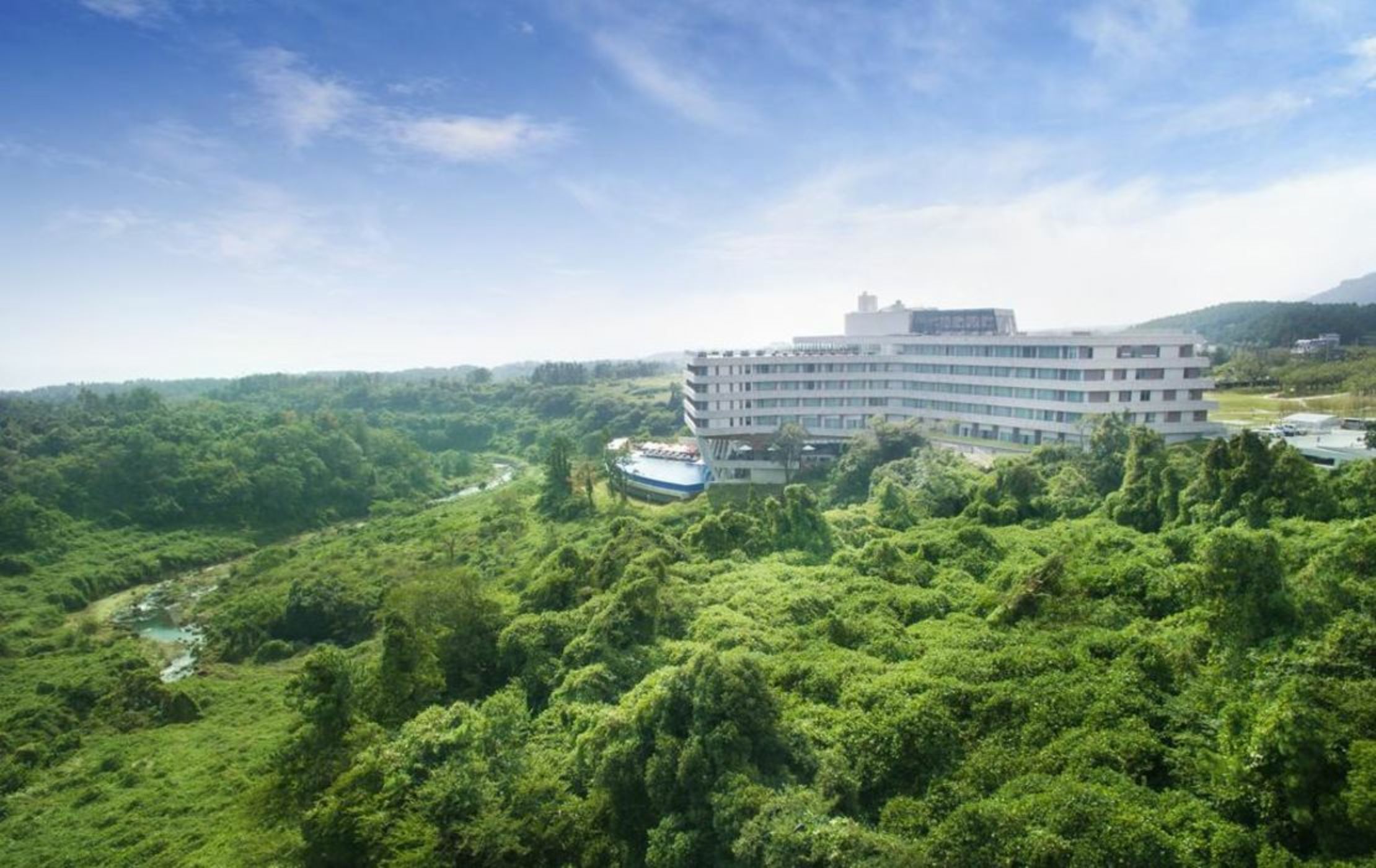 Hidden Cliff Hotel and Nature