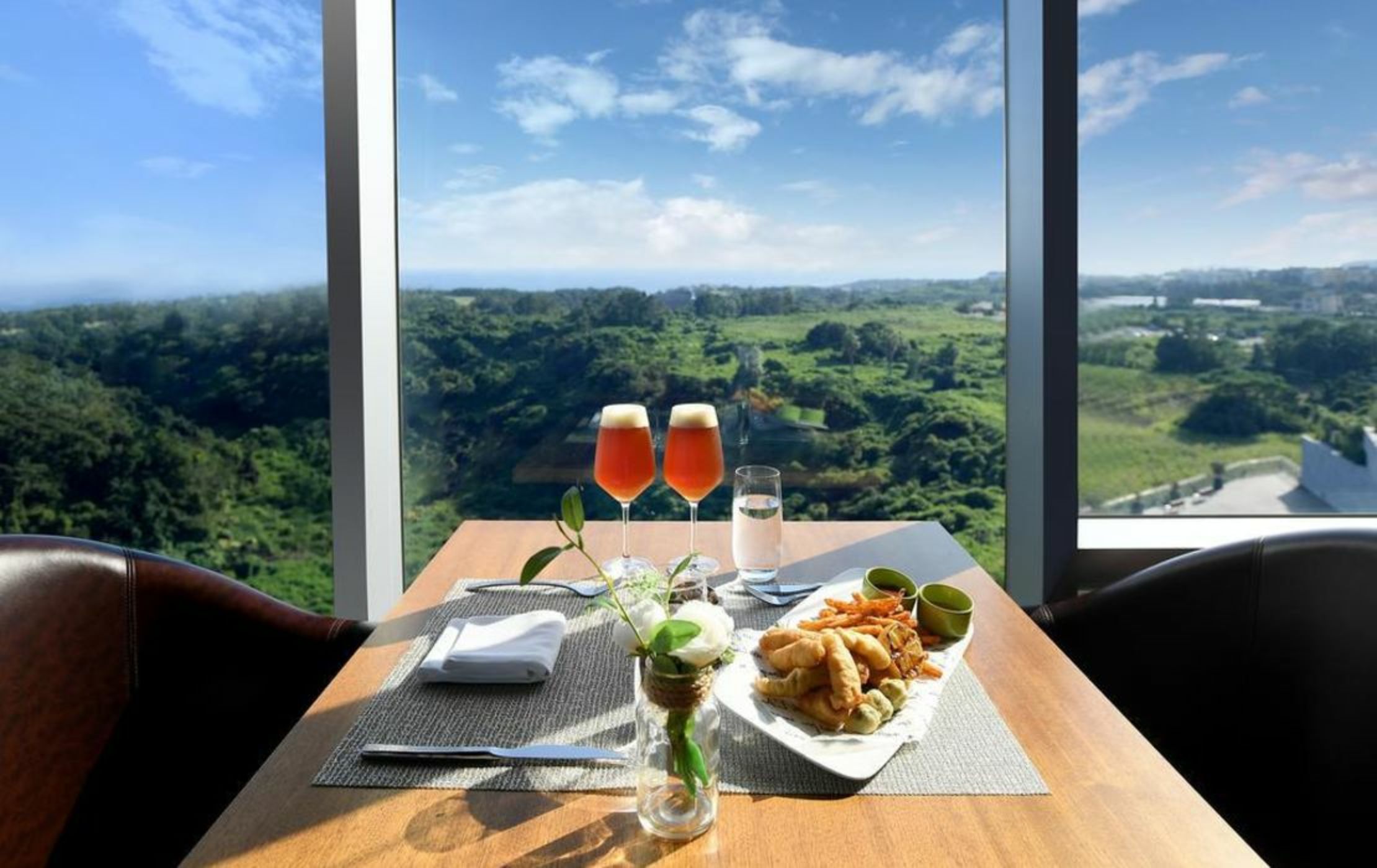 Hidden Cliff Hotel and Nature