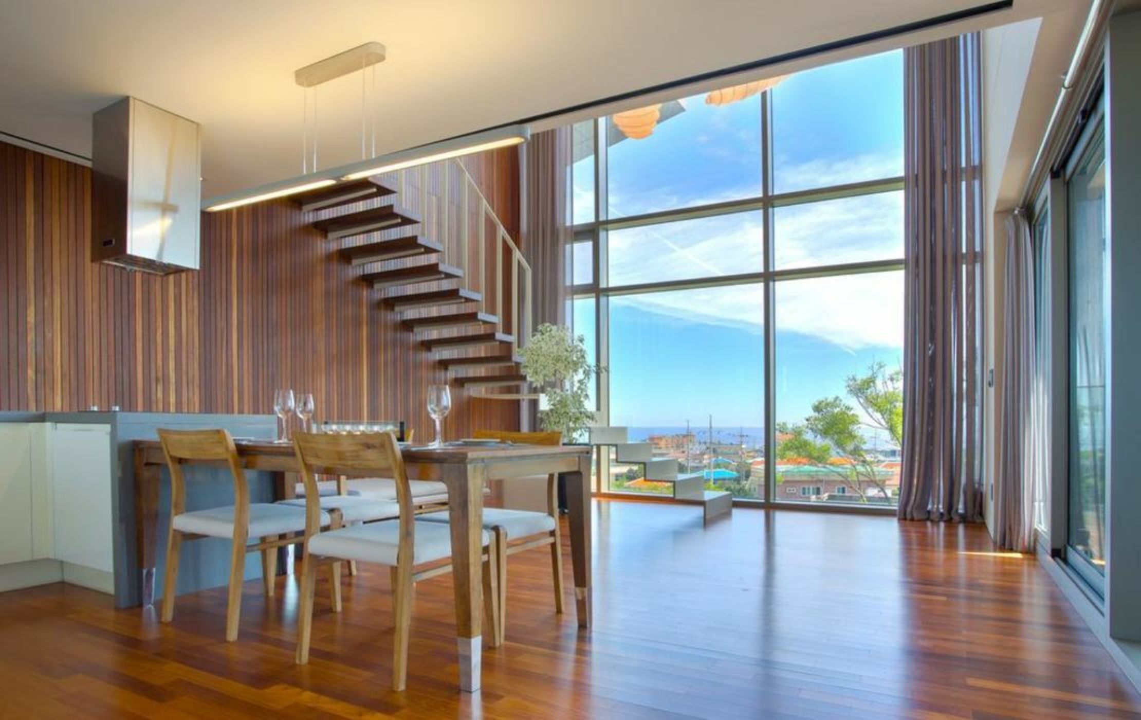 Bayhill Pool & Villa