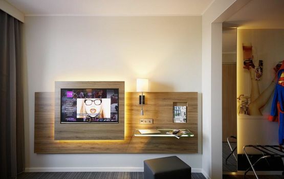 MOXY Munich Airport