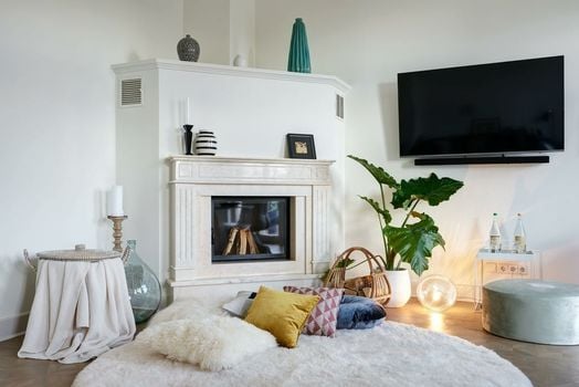 Cora Apartments