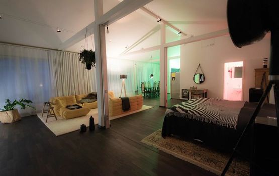 Weimar Central Artist Loft - 120 m2