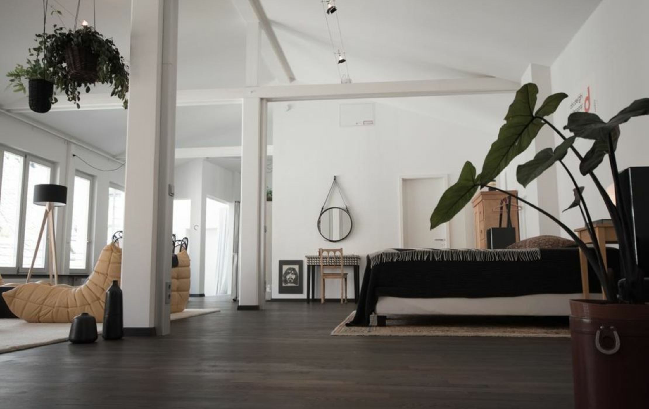 Weimar Central Artist Loft - 120 m2