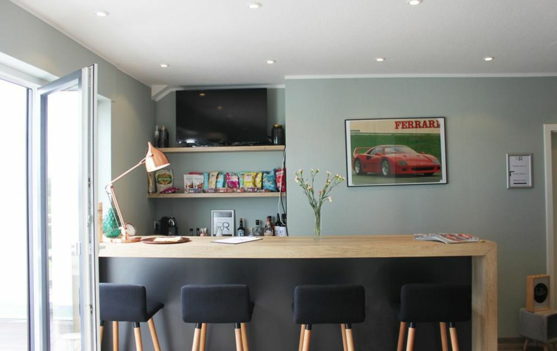 Racer´s Retreat - link to local