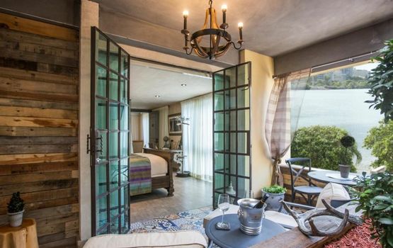 O:Live Boutique Hotel, A Small Luxury Hotel of the World
