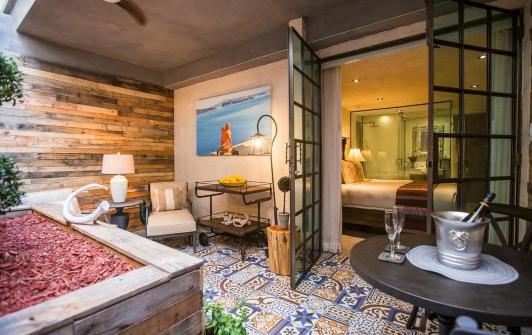 O:Live Boutique Hotel, A Small Luxury Hotel of the World