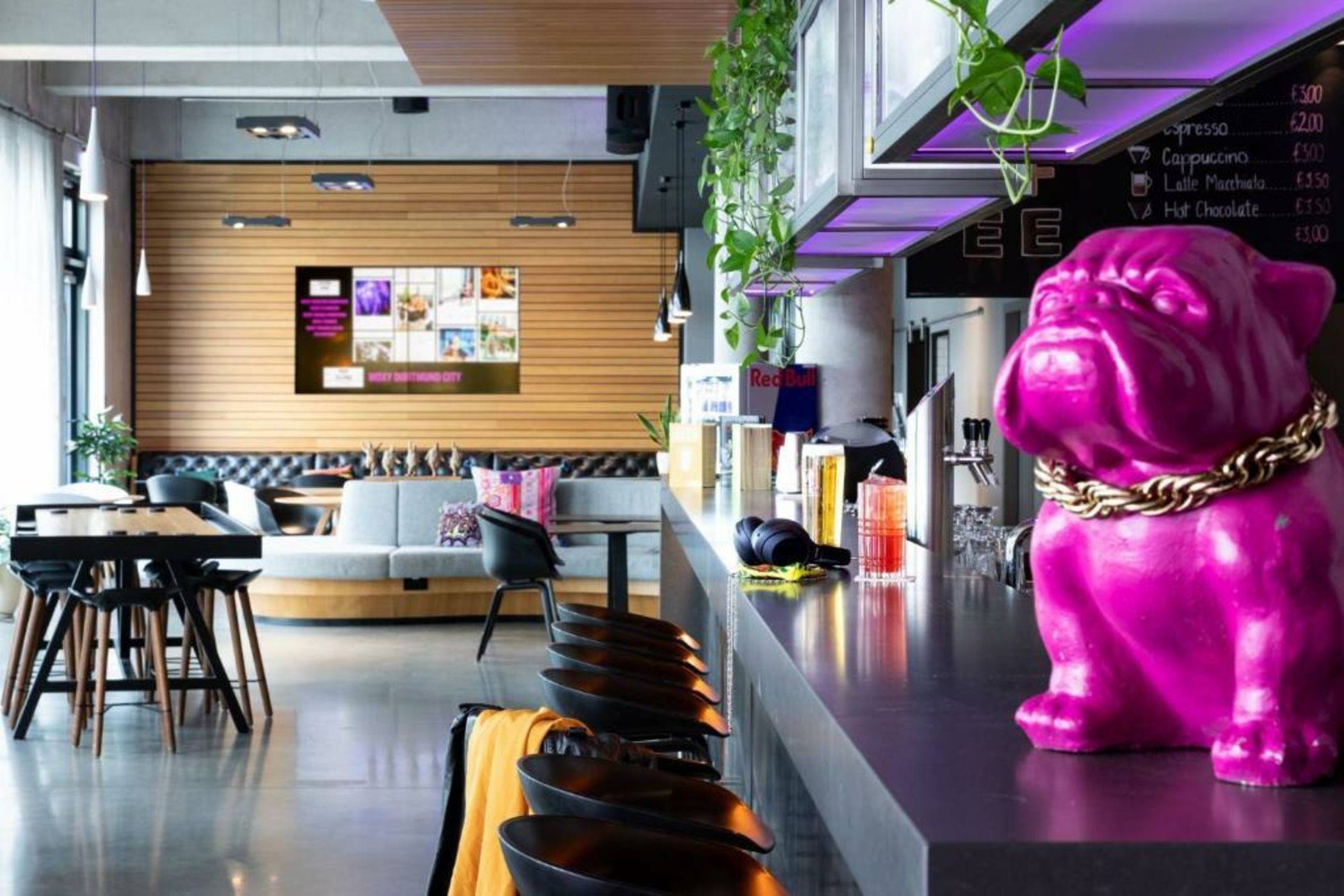 MOXY Frankfurt Eschborn