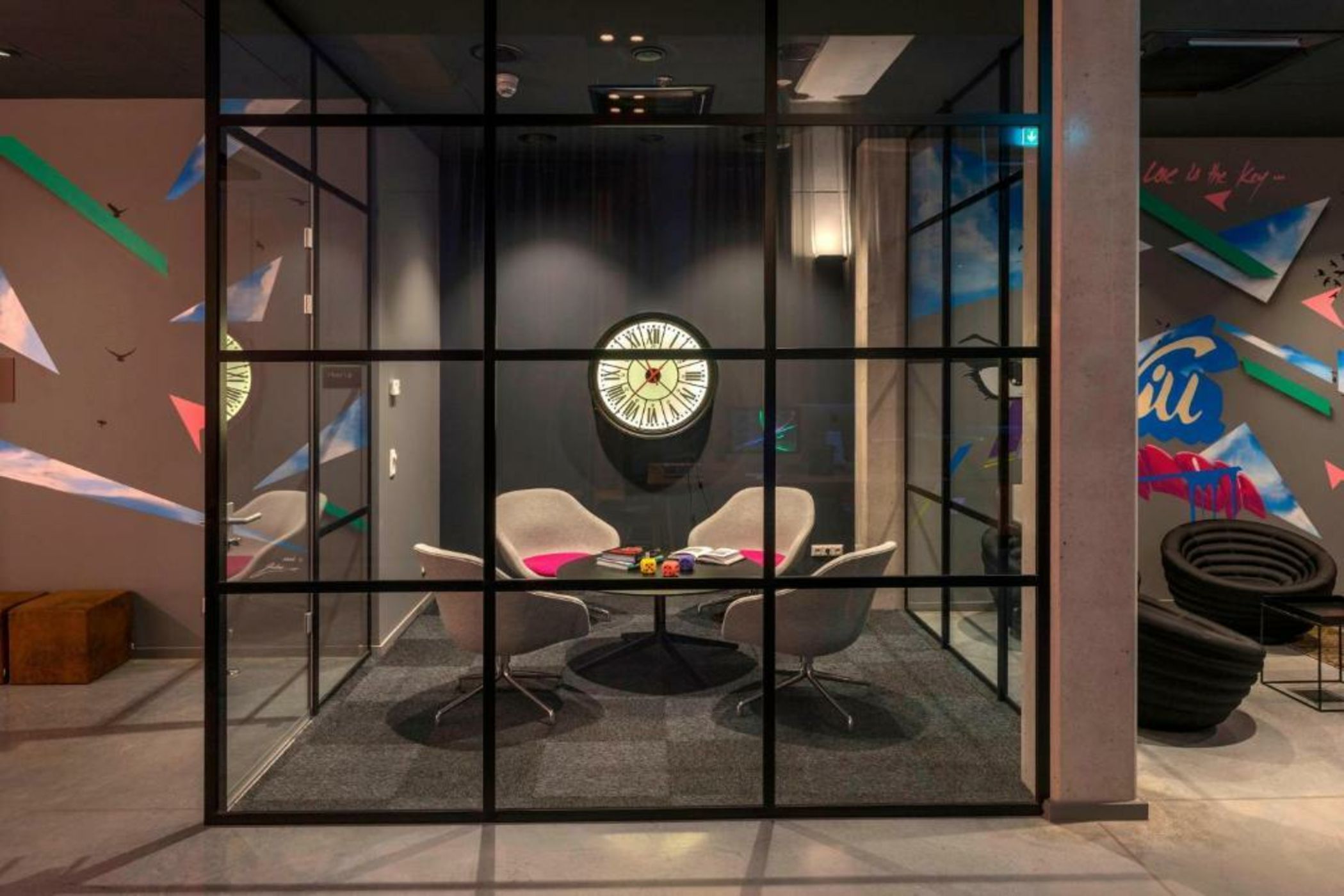 MOXY Frankfurt Airport