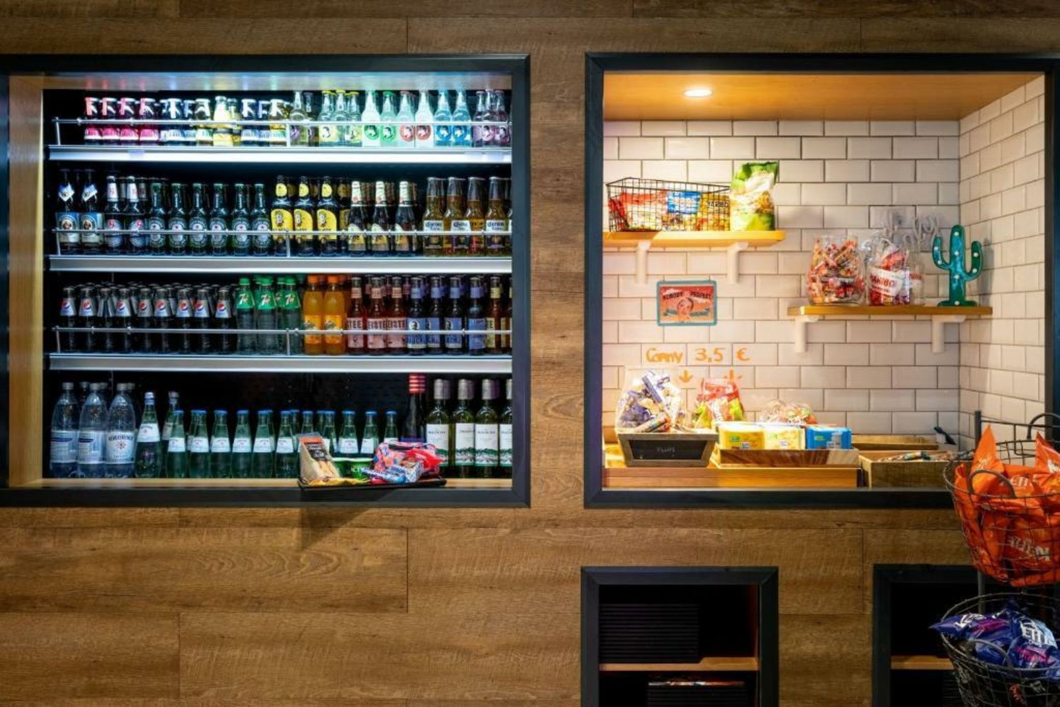 MOXY Frankfurt Airport