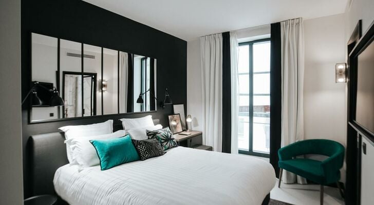 Laz' Hotel Spa Urbain Paris