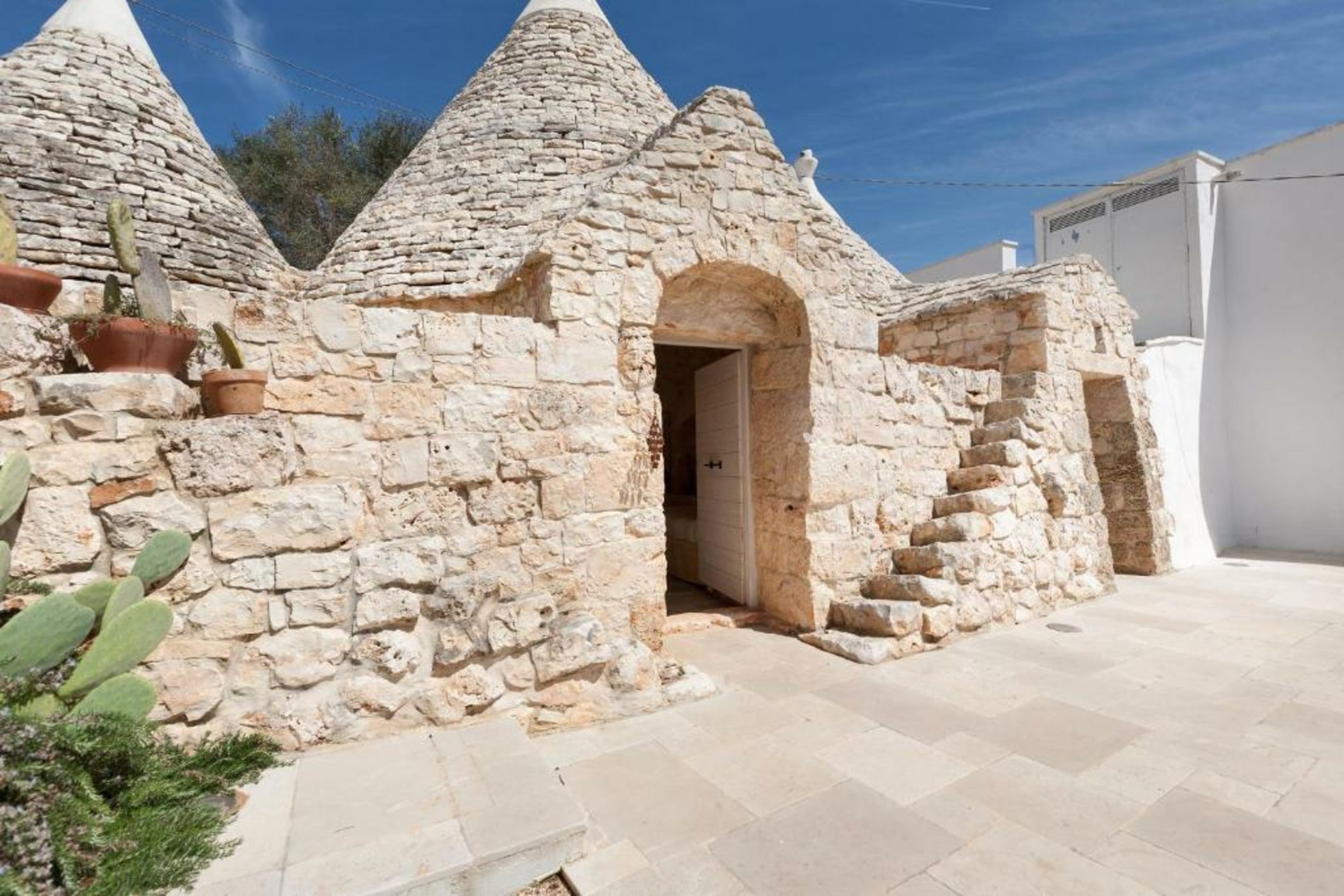 Villa Marchesini by BarbarHouse