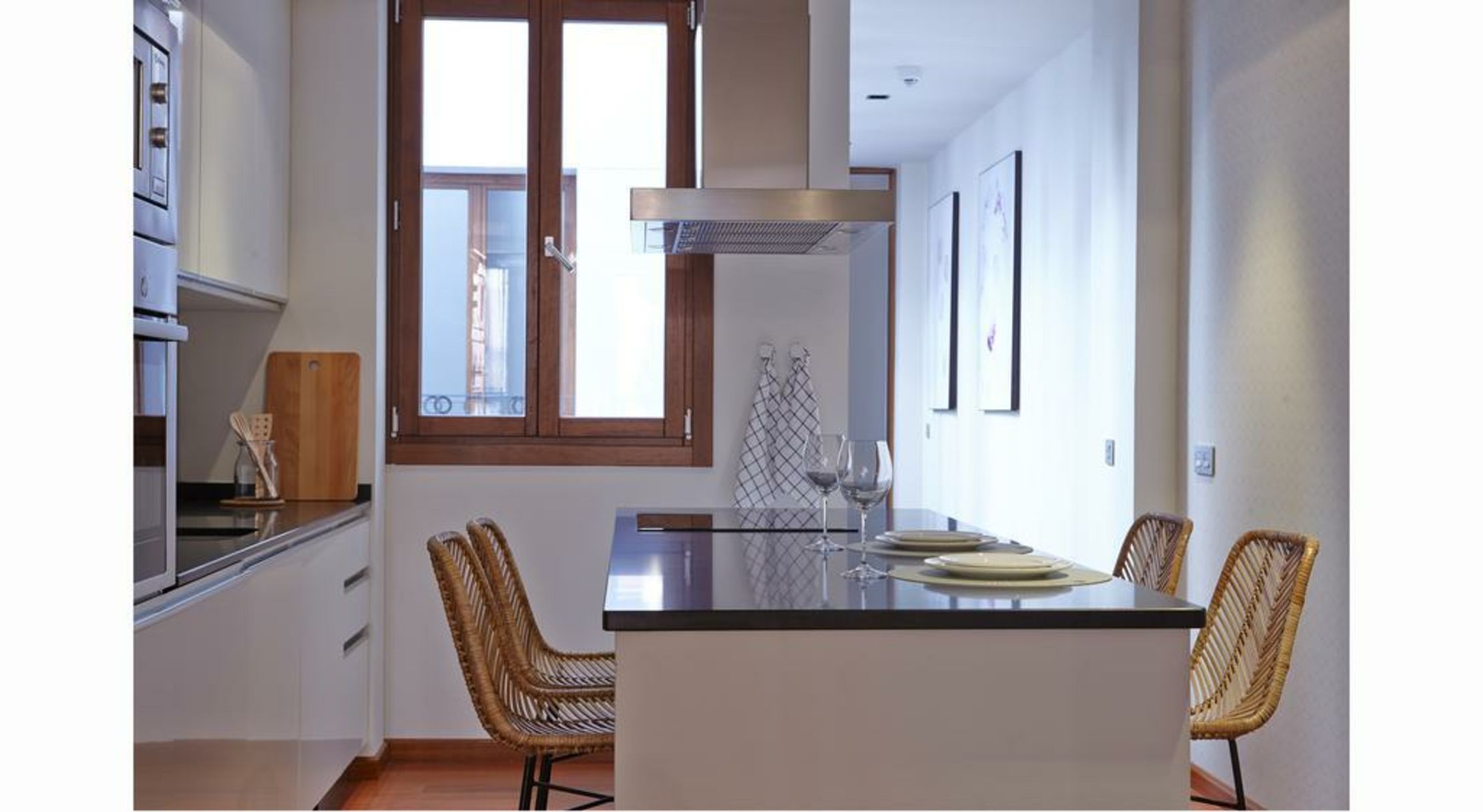 60 Balconies Recoletos