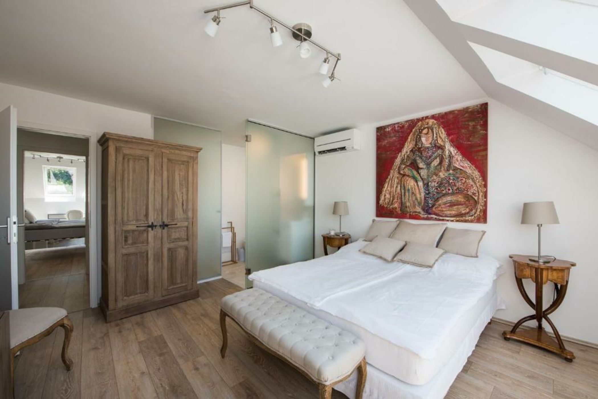 AB Ljubljana - The Princess Castle Triplex