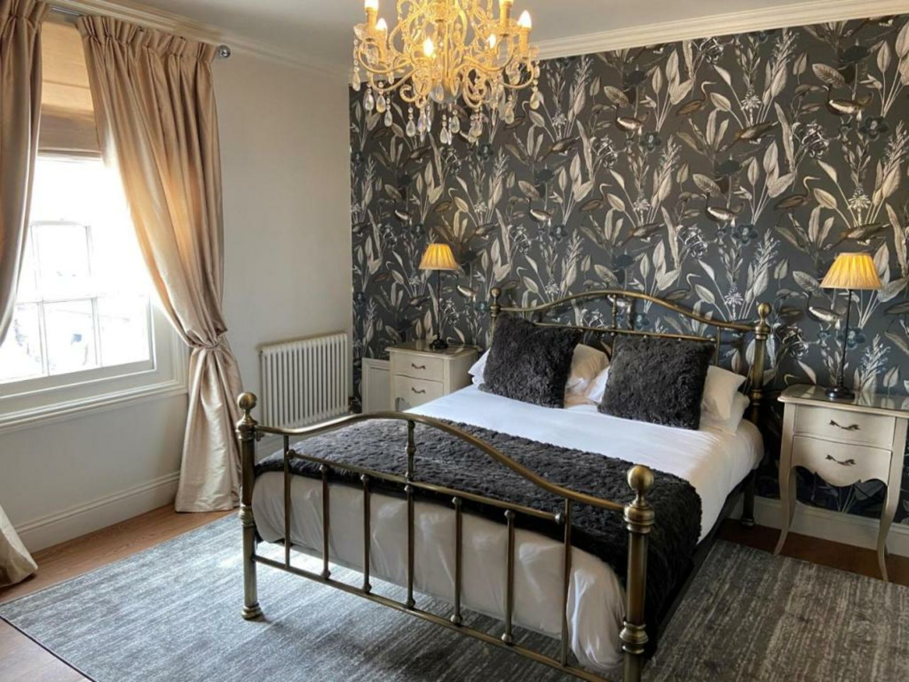 Dunedin Country House