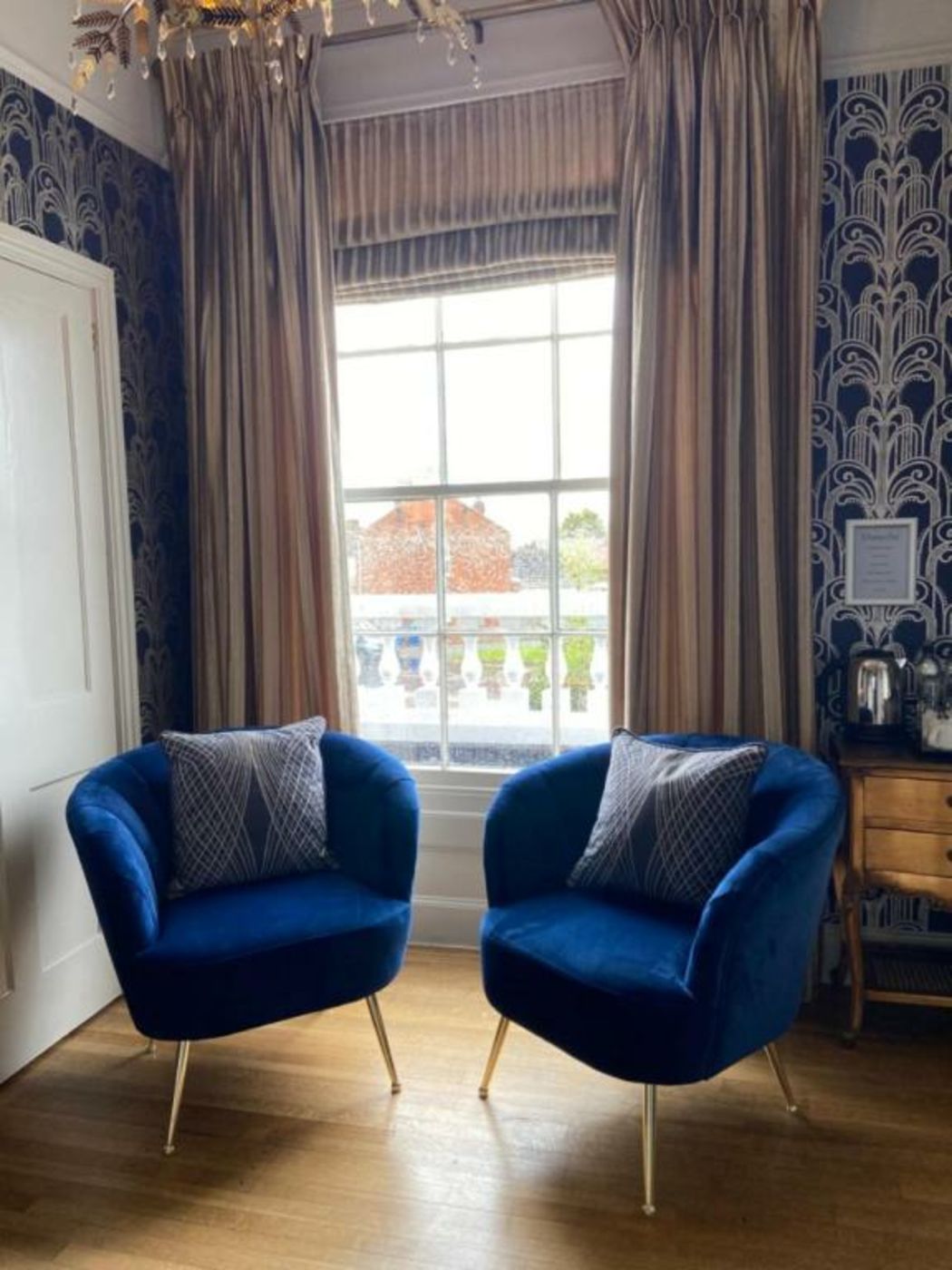 Dunedin Country House