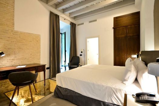 Hotel Legado Alcazar