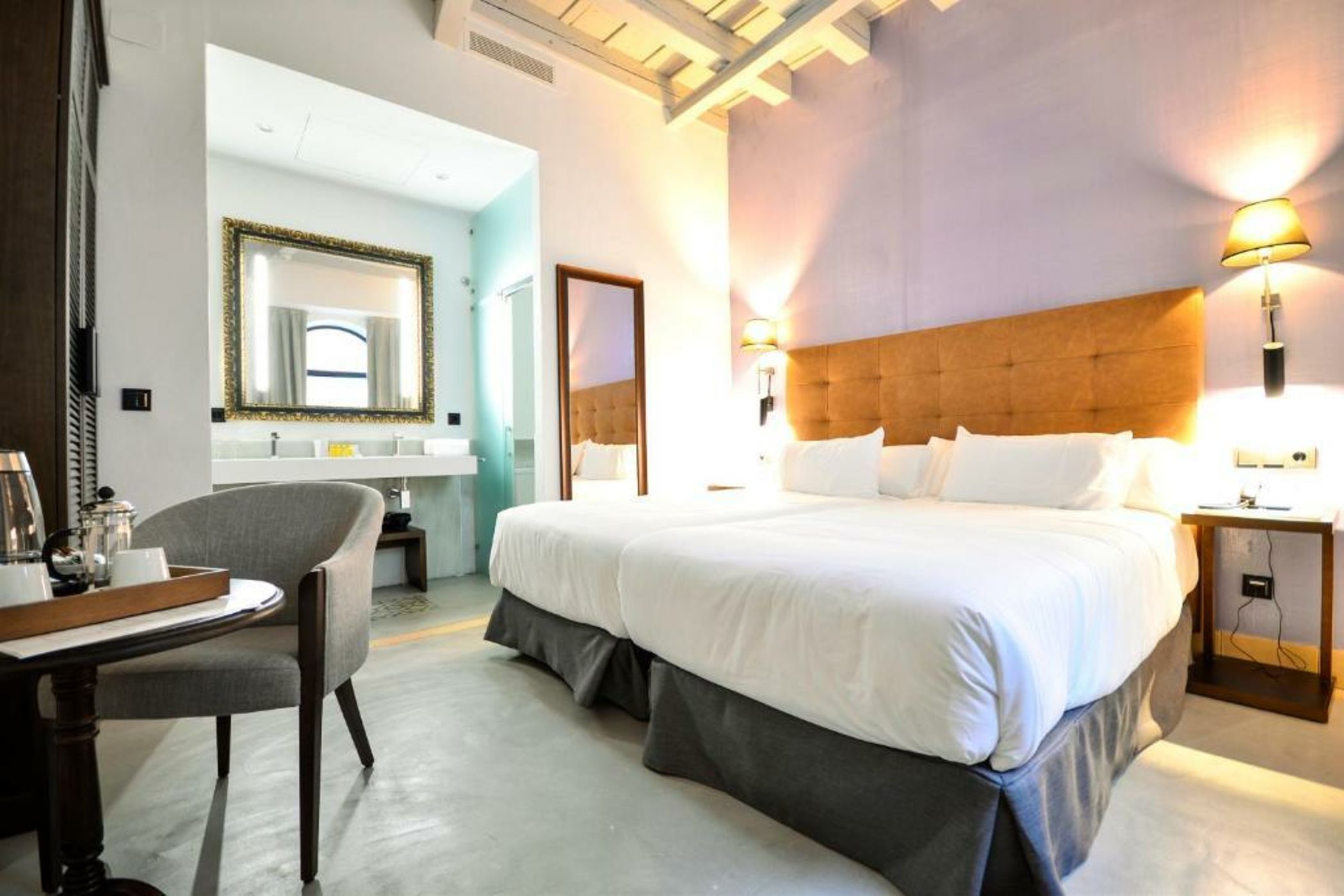 Hotel Legado Alcazar