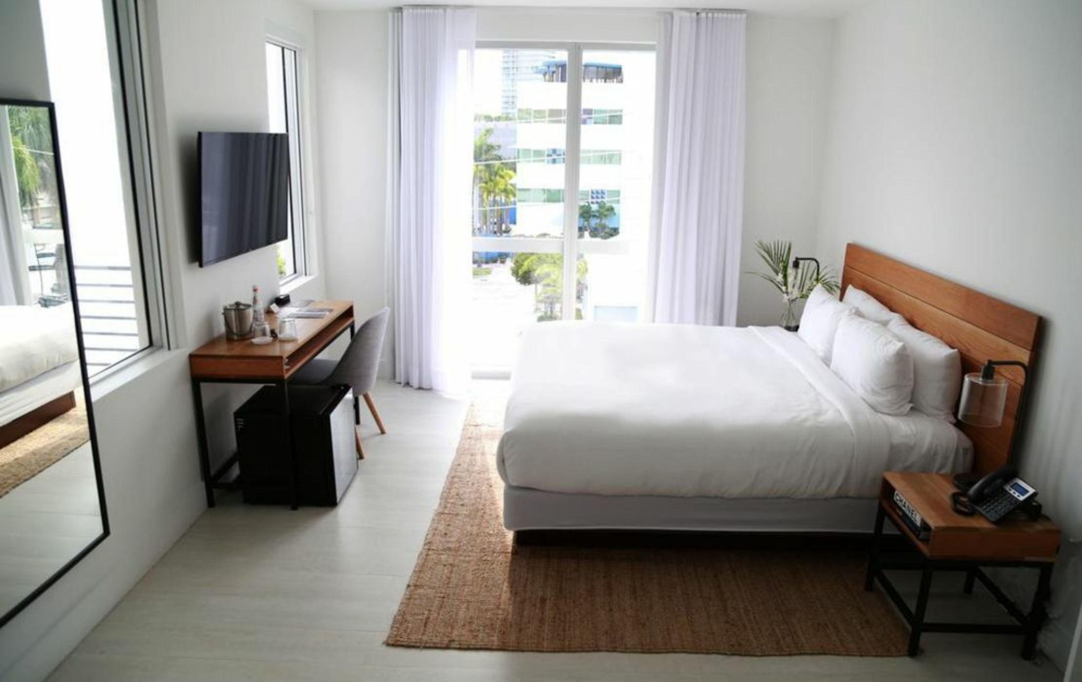 Urbanica The Meridian Hotel