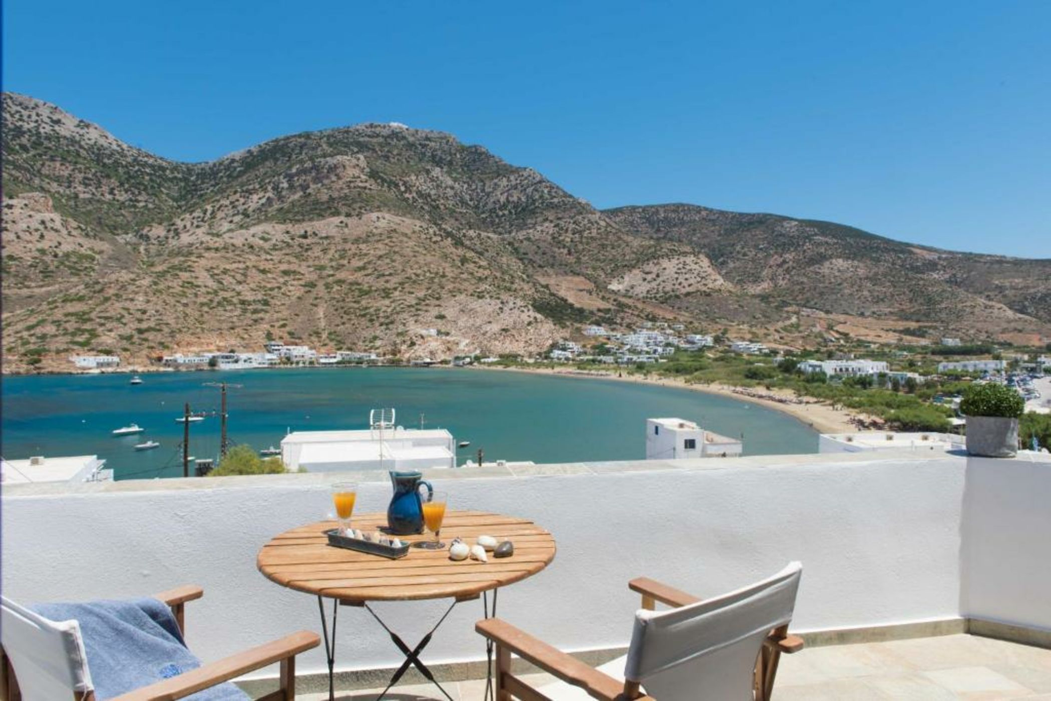 Sifnos House - Rooms and SPA