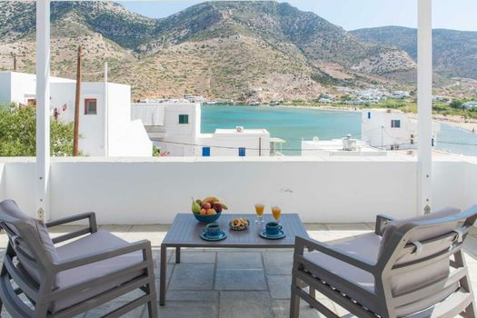 Sifnos House - Rooms and SPA