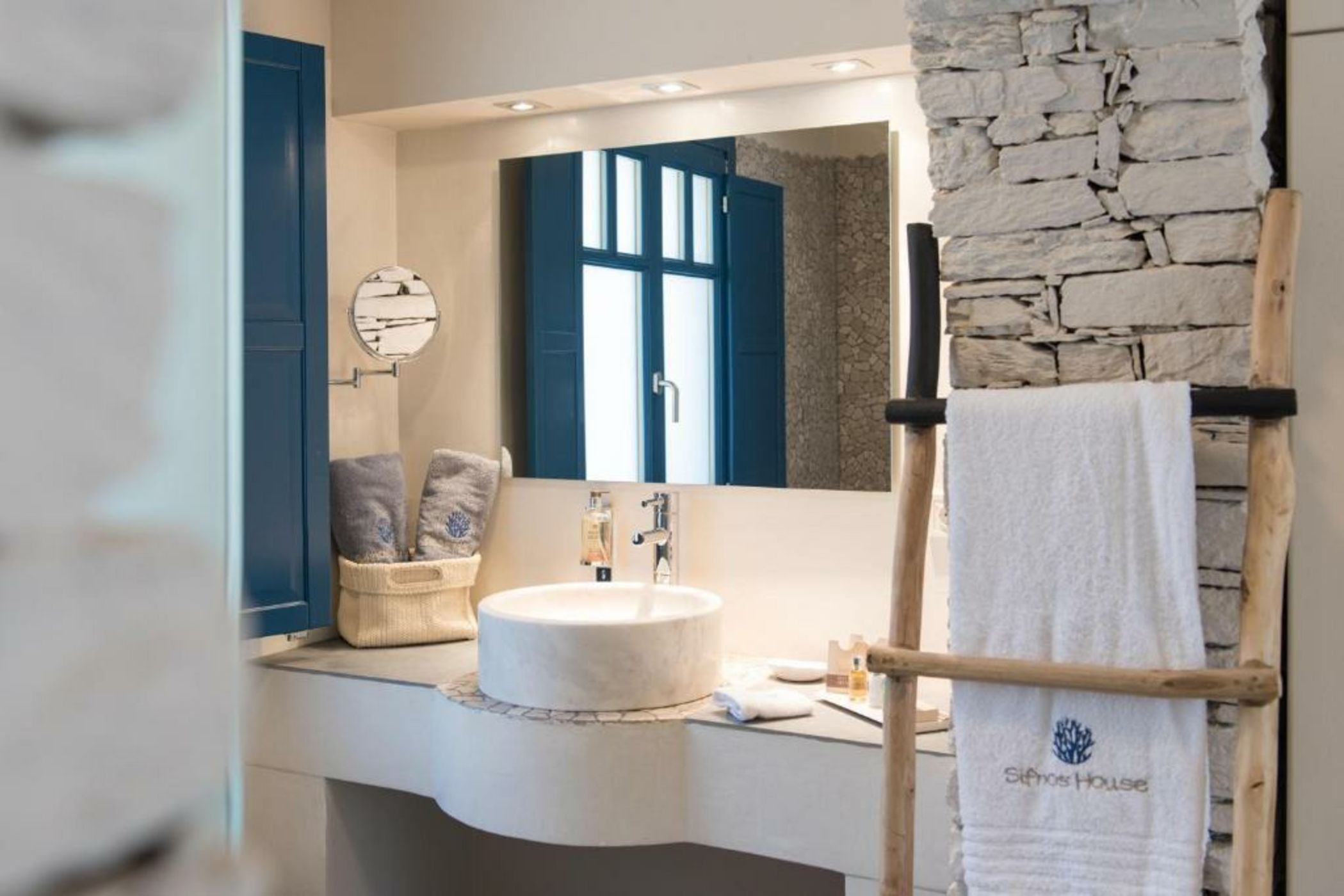 Sifnos House - Rooms and SPA