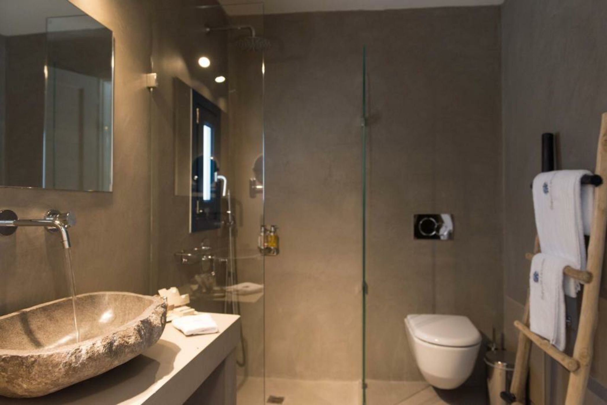 Sifnos House - Rooms and SPA