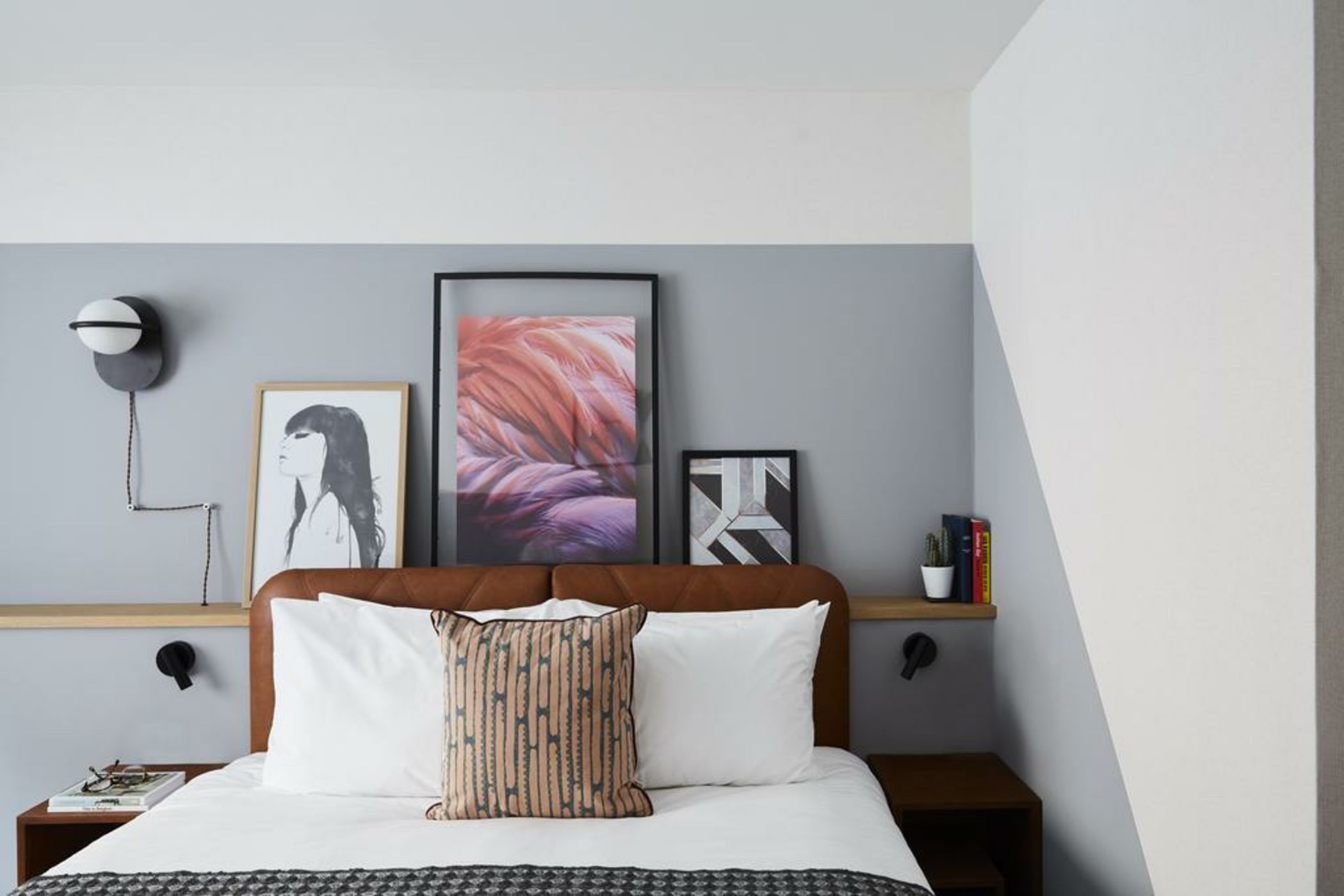 Hotel Indigo Antwerp City Centre, an IHG Hotel